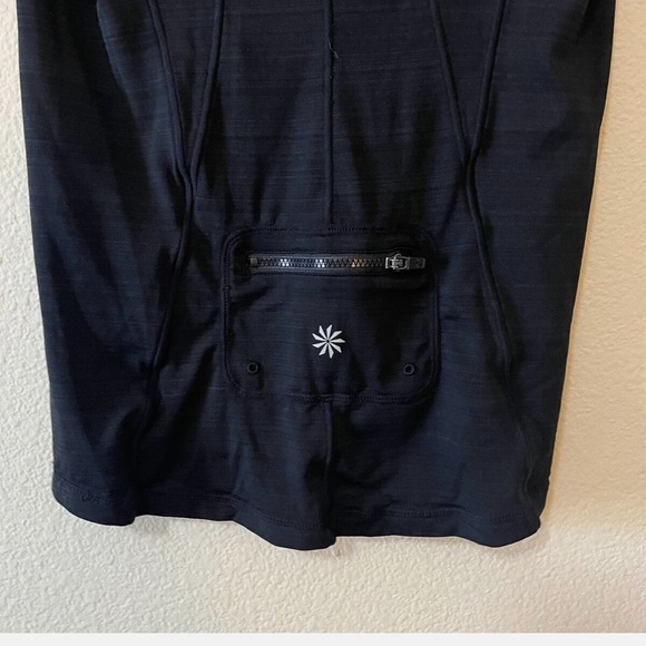 Athleta Short Sleeve Half Zip Top Medium Black - Picture 3 of 6